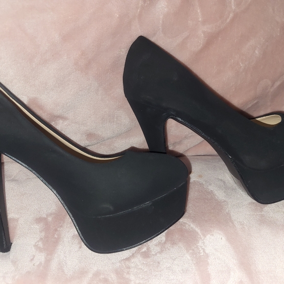 Super high elegent collection black platform heels - Picture 4 of 5